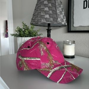 Pink Realtree camo trucker hat